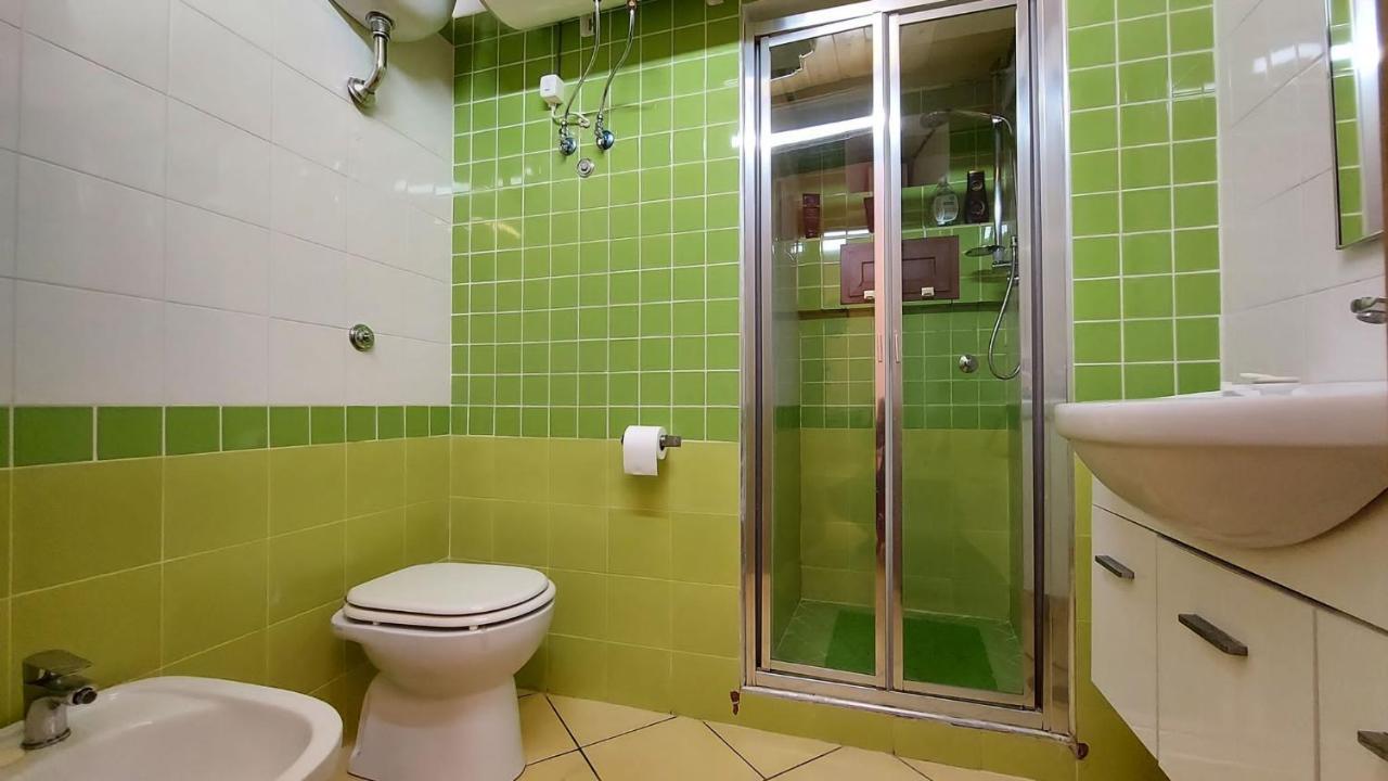 Kiki Suite Napoli Centro Esterno foto