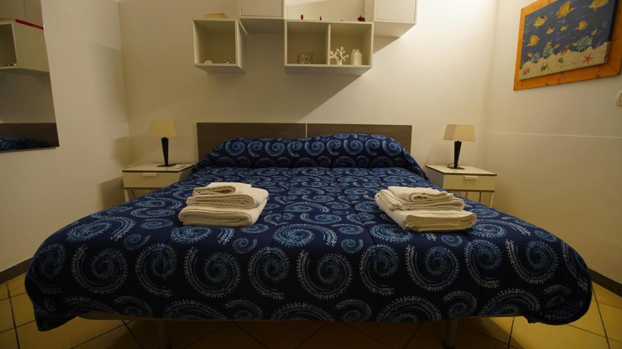 Kiki Suite Napoli Centro Esterno foto