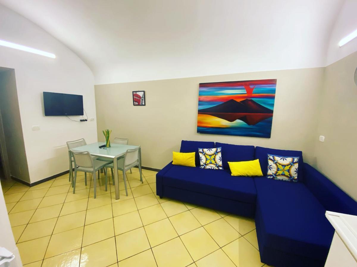 Kiki Suite Napoli Centro Esterno foto