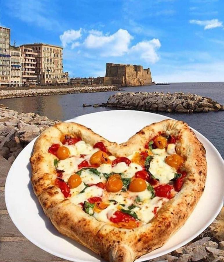 Kiki Suite Napoli Centro Esterno foto