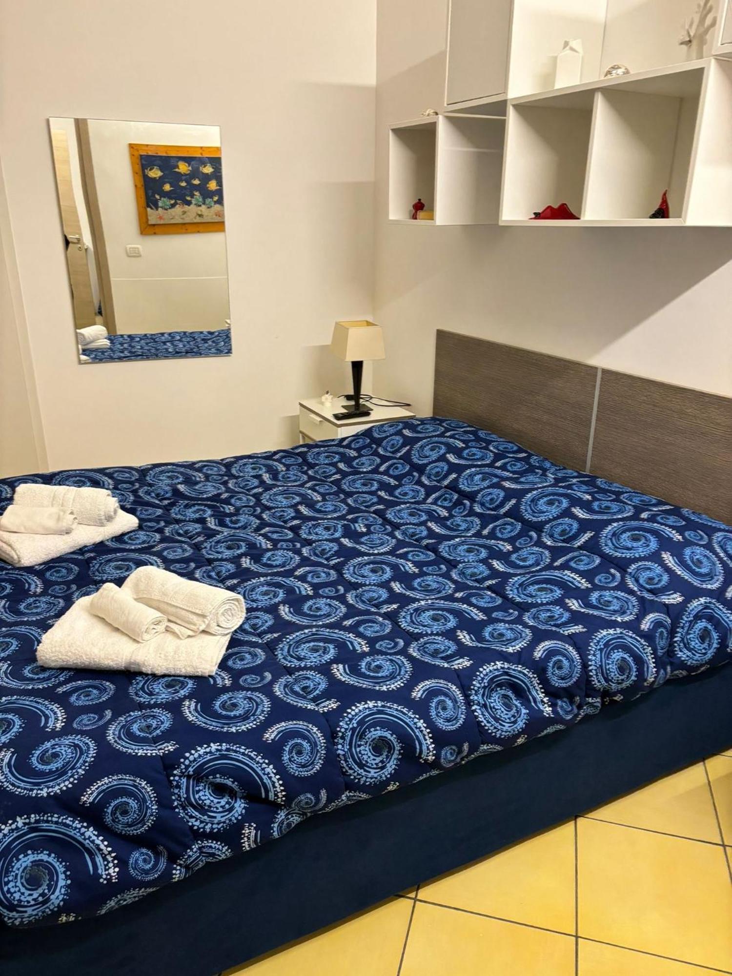 Kiki Suite Napoli Centro Esterno foto